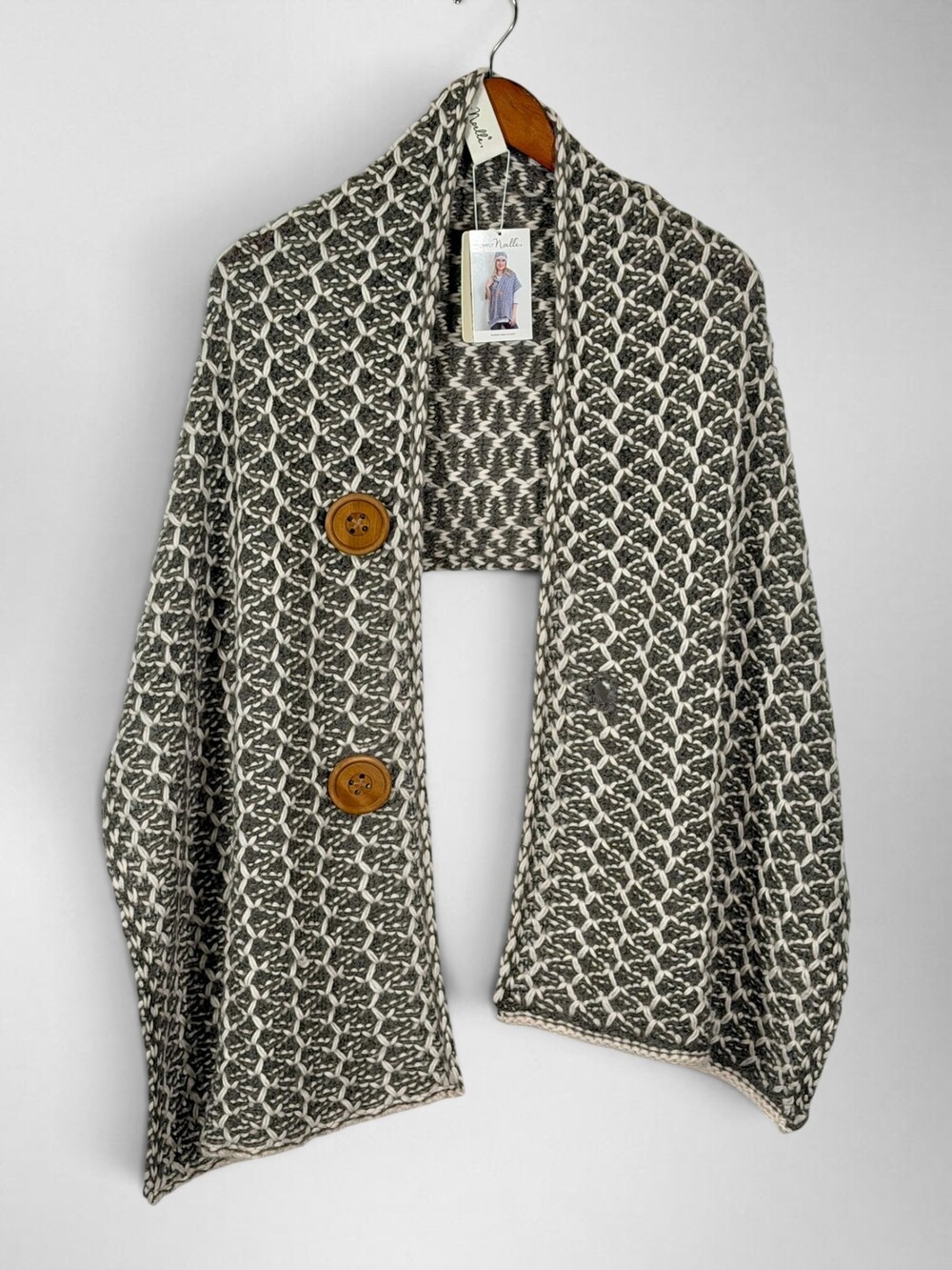 Simply Noelle Nantucket Convertible Poncho Wrap Cardigan Gray Cream NWT